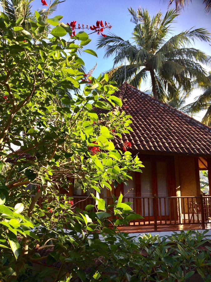 Villa Jati Mangsit Senggigi Buitenkant foto